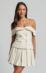 Maggie Mini Skirt - Pleated Mid Rise Boucle Skirt in Cream
