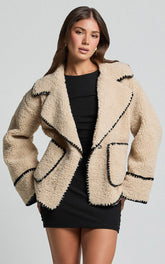 Adeline Jacket - Oversized Blanket Stitched Shearling Jacket in Caramel