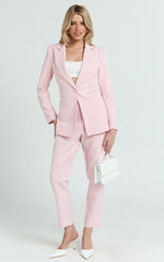 Hermie Blazer - Single Breasted Blazer in Pale Pink