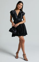 Ayienny Mini Dress - Plunge Neck Pleated Dress in Black