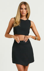 Sara Linen Skort - Wrap Asymmetric Mini Skort in Black