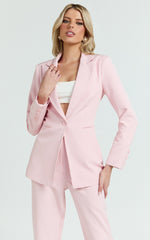 Hermie Blazer - Single Breasted Blazer in Pale Pink