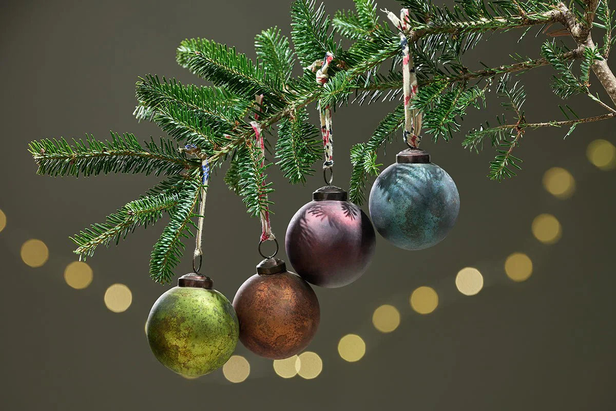 Oko Baubles (Set of 4)